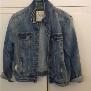 Jean jacket light wash